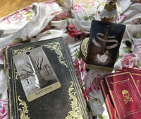 La Panthère Studio - Roses, Dust & Ashes Oracle