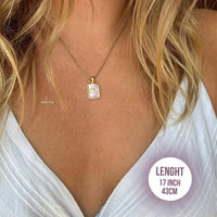Zodiac Pink Shell Necklace: Leo